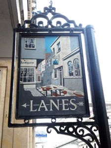 The Lanes, signpost on North Street